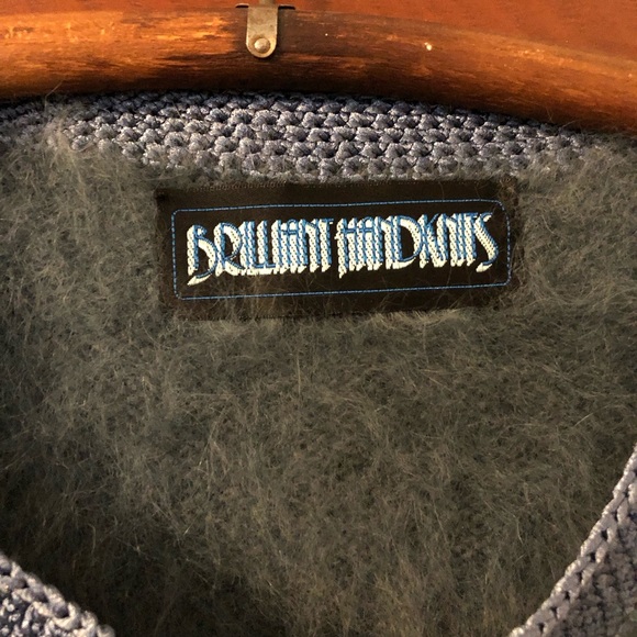 Vintage HandKnit Mohair-like Sweater - Picture 3 of 10